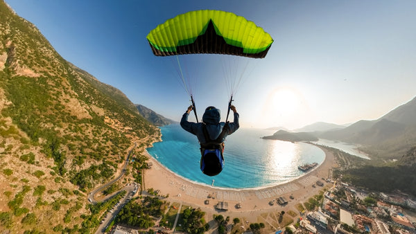 Does Paragliding Cause Motion Sickness?